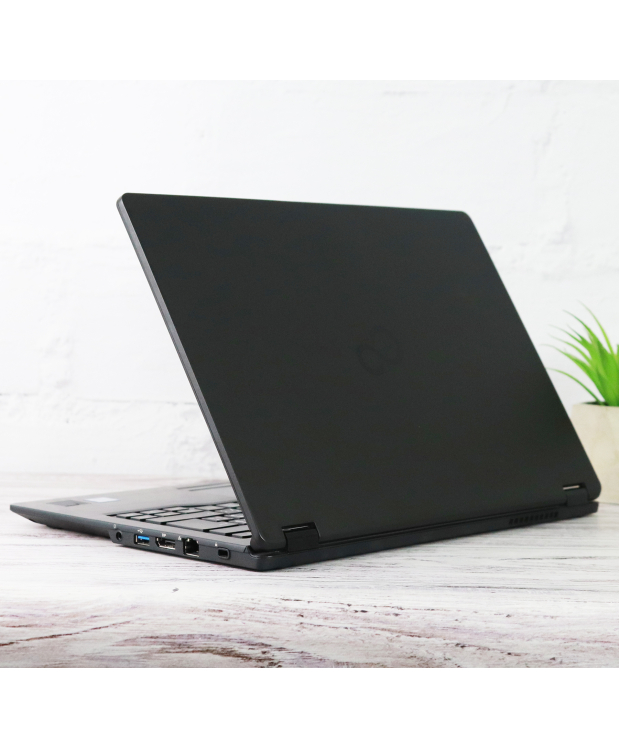 Ноутбук 14 Fujitsu LifeBook U747 Intel Core i5-6200U 32Gb RAM 480Gb SSD NVMe FullHD IPS фото_2
