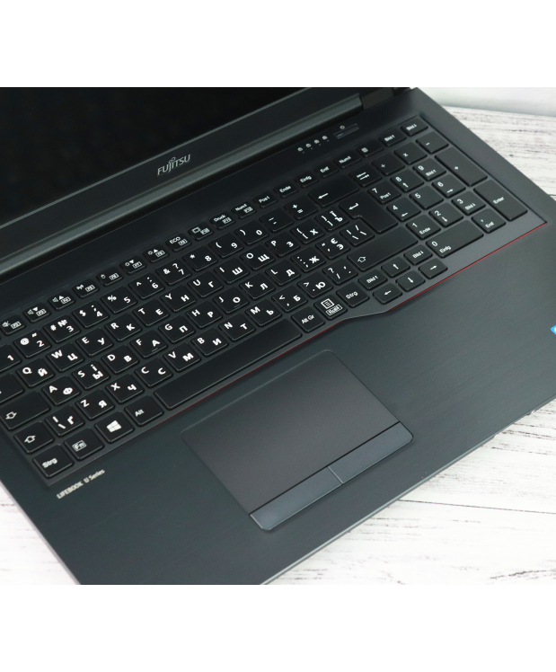 Ноутбук 15.6 Fujitsu LifeBook U757 Intel Core i5-6200U 32Gb RAM 256Gb SSD M.2 FullHD IPS фото_8