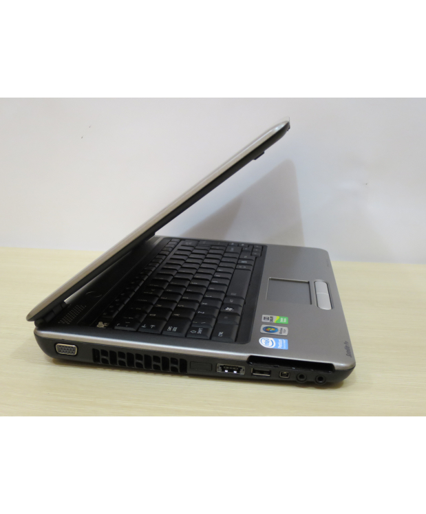 Ноутбук 13.3 Toshiba Satellite Pro U400-153 Intel Pentium T3200 3Gb RAM 120Gb HDD фото_1