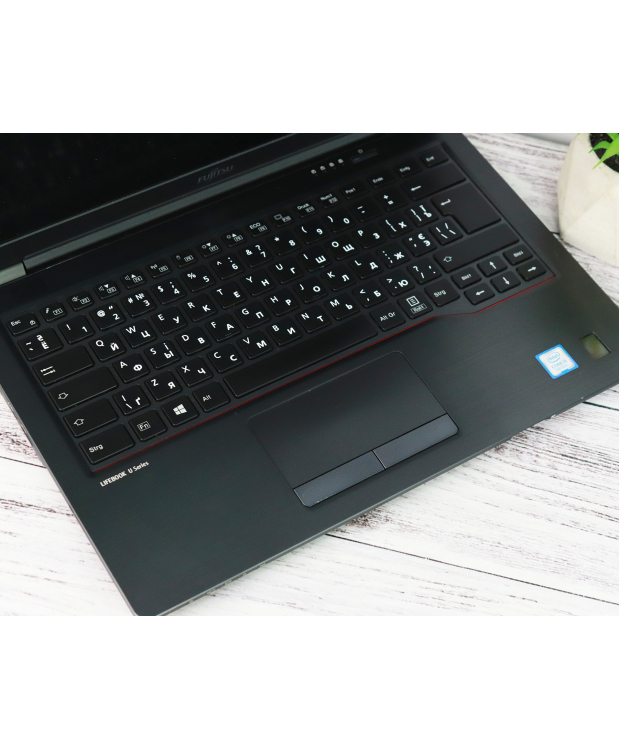 Ноутбук 14 Fujitsu LifeBook U749 Intel Core i5-8265U 16Gb RAM 256Gb SSD NVMe FullHD IPS фото_8