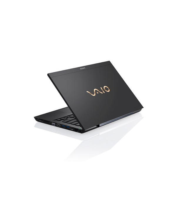 Ноутбук 13.3 Sony Vaio VPC-SA2c5e Intel Core i7-2620M 8Gb RAM 500Gb HDD