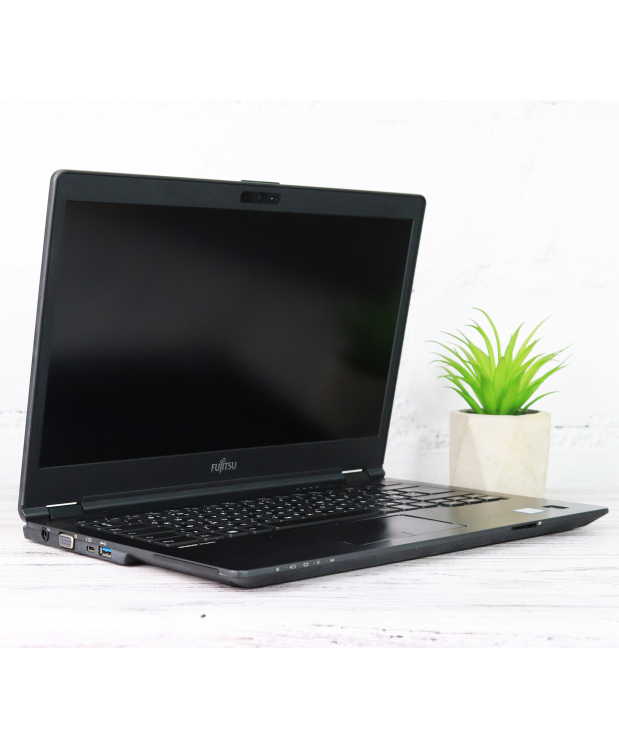Ноутбук 14 Fujitsu LifeBook U749 Intel Core i5-8265U 8Gb RAM 480Gb SSD NVMe FullHD IPS фото_1