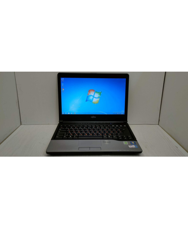 Ноутбук Б-клас Fujitsu LifeBook S792 / 13.3 (1366x768) TN / Intel Core i5 - 3340M (2 (4) ядра по 2.7-3.4 GHz) / 4 GB DDR3 / 320 GB HDD / Intel HD Graphics 4000 / WebCam фото_1