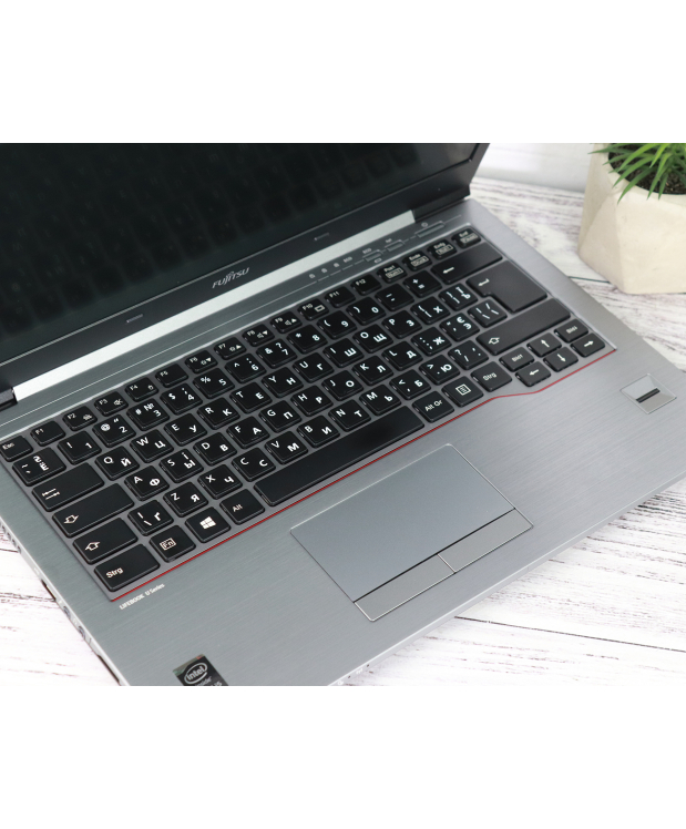 Ноутбук 14 Fujitsu LifeBook U745 Intel Core i5-5200U 8Gb RAM 1Tb SSD HD+ фото_8