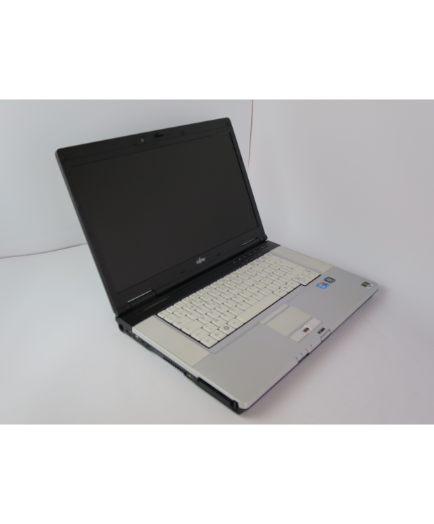 Ноутбук 15.6 Fujitsu Celsius H700 Intel Core i7-640M 4Gb RAM 320Gb HDD + NVIDIA Quadro FX фото_1
