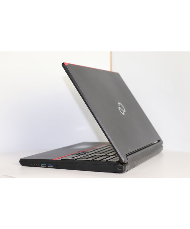 Ноутбук 15.6 Fujitsu LifeBook E554 Intel Core i3-4100M 8Gb RAM 240Gb SSD фото_4