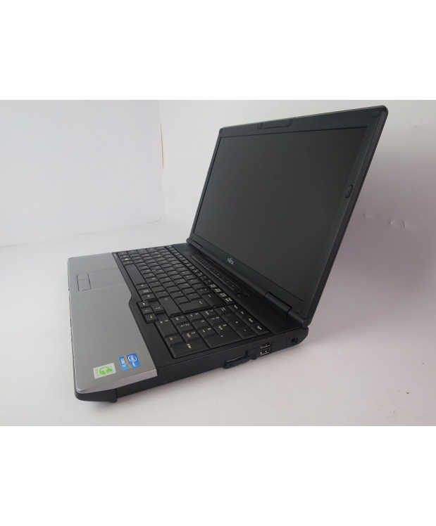 Ноутбук 15.6 Fujitsu Lifebook E752 Intel Core i7-3632QM 4Gb RAM 320Gb HDD фото_2