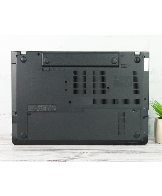 Ноутбук 15.6 Lenovo ThinkPad E570 Intel Core i5-7200U 8Gb RAM 128Gb SSD M.2 B-Class фото_3
