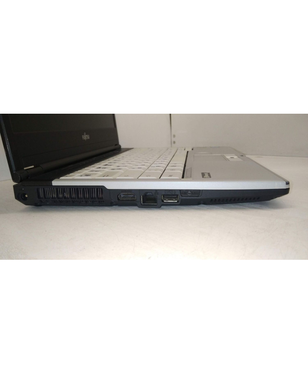 Ноутбук Б-клас Fujitsu LifeBook S760 / 13 (1366x768) TN / Intel Core i5-520M (2 (4) ядра по 2.4 - 2.93 GHz) / 4 GB DDR3 / 120 GB SSD / Intel HD Graphics фото_3