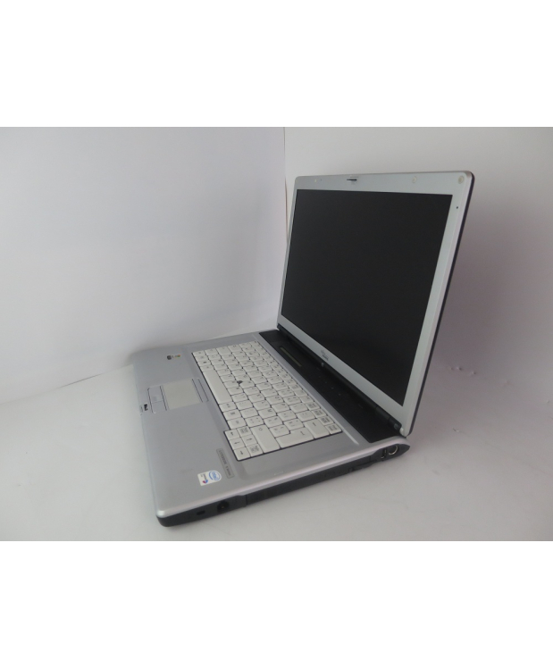 Ноутбук 15.4 Fujitsu-Siemens Lifebook E8210 Intel Core 2 Duo T7400 4Gb RAM 160Gb HDD фото_2