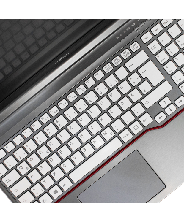 Ноутбук 15.6 Fujitsu LifeBook E756 Intel Core i5-6200U 8Gb RAM 256Gb SSD фото_7