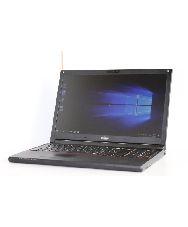 Ноутбук 15.6 Fujitsu LifeBook E554 Intel Core i3-4100M 8Gb RAM 240Gb SSD фото_2