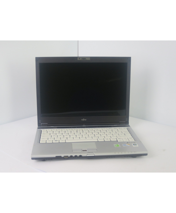 Ноутбук 13.3 Fujitsu LifeBook S6420 Intel Core 2 Duo P8800 4Gb RAM 160Gb HDD фото_1