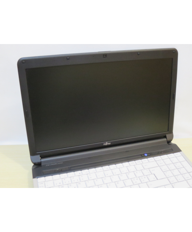 Ноутбук 15.6 Fujitsu Lifebook A530 Intel Core i5-430M 4Gb RAM 120Gb SSD фото_6